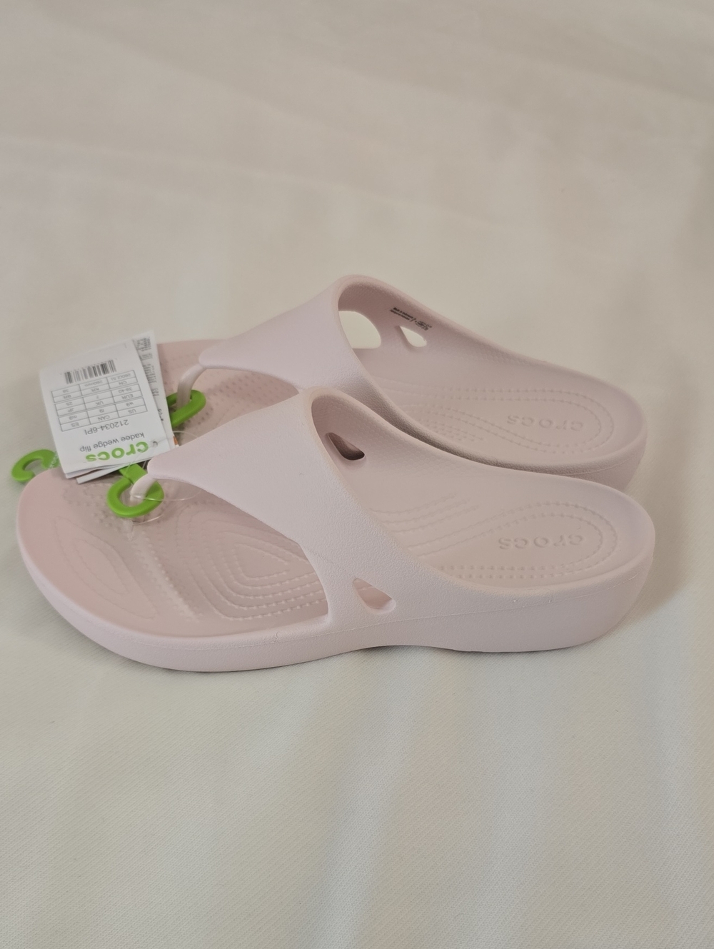 Crocs Kadee Wedge Flip Flop/Sandal Size: 9 - Picture 3 of 12